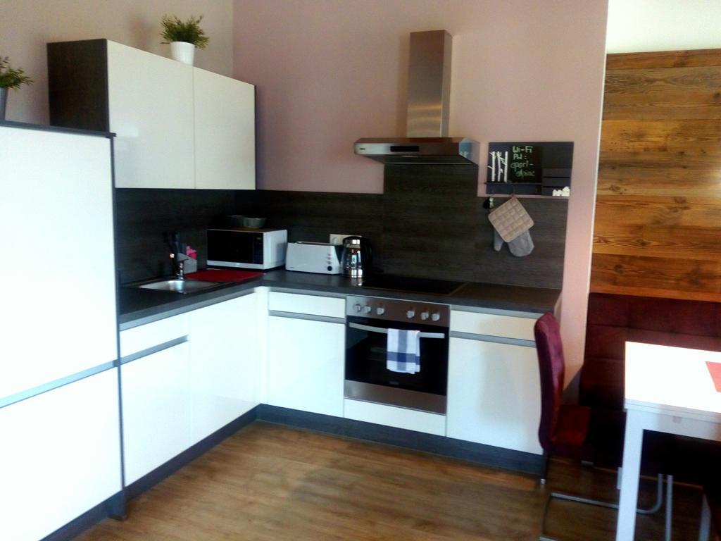 Alpine Appartement Эц Экстерьер фото